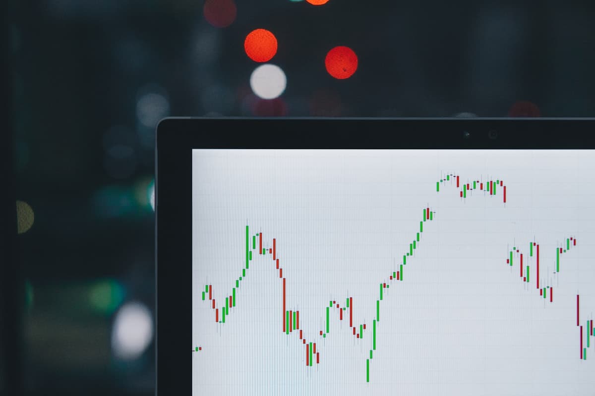 Growth vs Value Investing: Which Strategy Is Right for You?